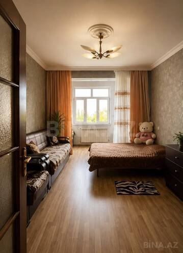 Satılır 4 otaqlı köhnə tikili 100 m², Xalqlar Dostluğu m., photo 7 from 11