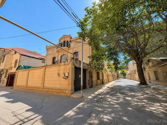 Продаётся 6-комн. дом/дача 450 м², м. Гянджлик, photo 3 from 29