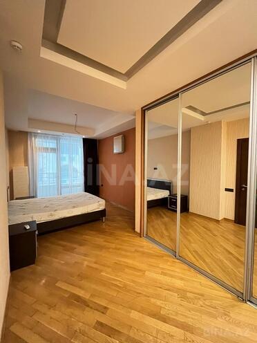 Satılır 4 otaqlı yeni tikili 211 m², Sahil m., photo 14 from 27
