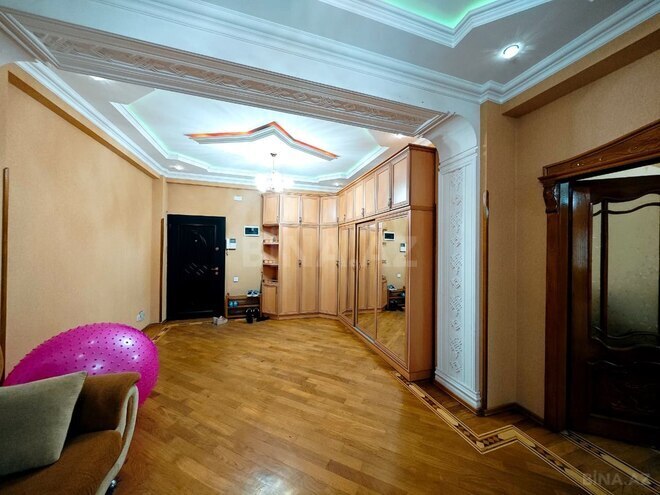 İcarəyə verilir 3 otaqlı yeni tikili 150 m², Nərimanov r., photo 3 from 16
