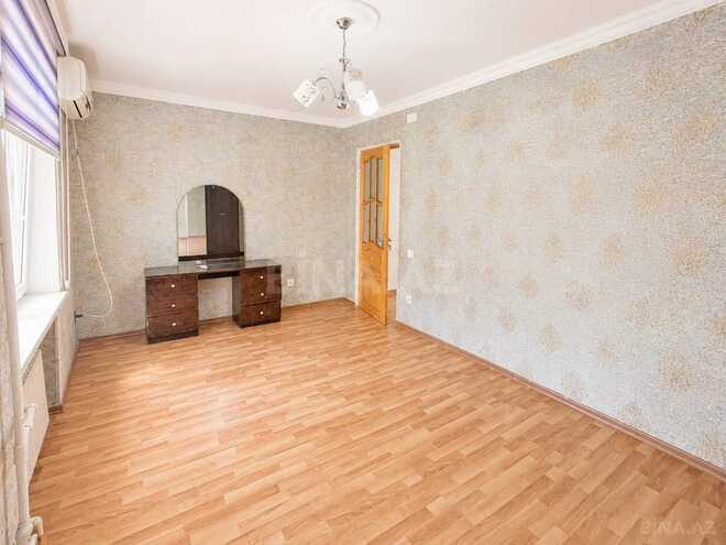 Продаётся 2-комн. вторичка 50 м², м. Нефтчиляр, photo 5 from 11