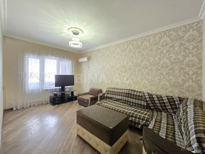 İcarəyə verilir 2 otaqlı köhnə tikili 70 m², Elmlər Akademiyası m., photo 1 from 12