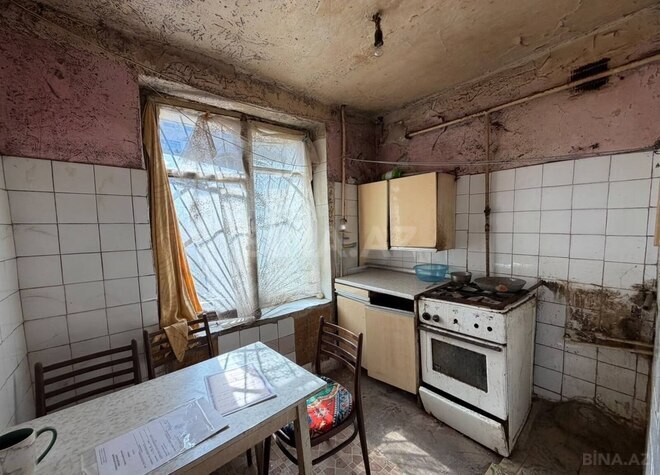 Продаётся 3-комн. вторичка 65 м², м. Элмляр Академиясы, photo 9 from 14
