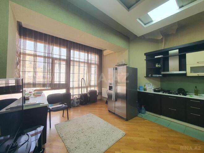Продаётся 3-комн. вторичка 110 м², м. Сахил, photo 6 from 10