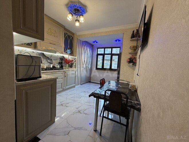 Продаётся 4-комн. вторичка 100 м², Хатаинский р., photo 11 from 19