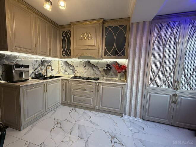 Продаётся 4-комн. вторичка 100 м², Хатаинский р., photo 12 from 19