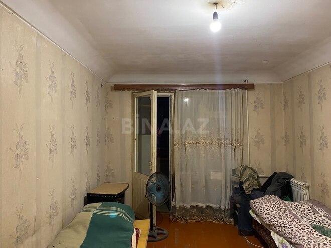 Продаётся 1-комн. вторичка 35 м², м. Нефтчиляр, photo 3 from 8