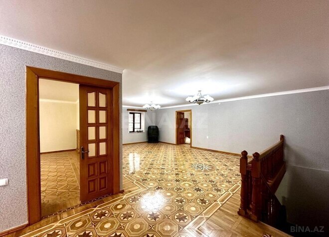İcarəyə verilir 6 otaqlı köhnə tikili 250 m², Sahil m., photo 1 from 11
