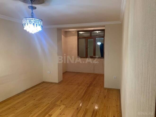 Продаётся 3-комн. вторичка 60 м², м. Ази Асланов, photo 4 from 10
