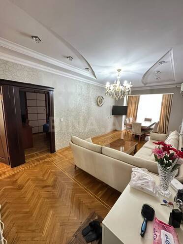 Satılır 3 otaqlı köhnə tikili 85 m², Azadlıq Prospekti m., photo 11 from 25