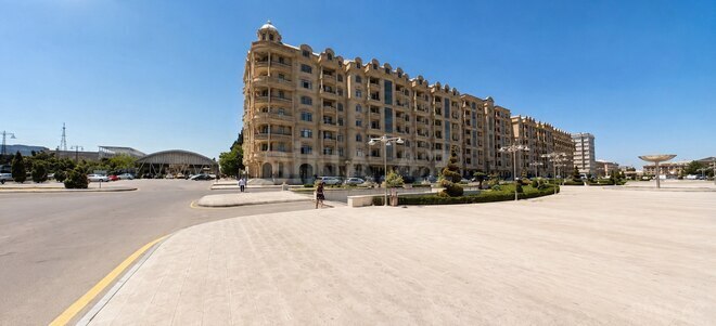 Продаётся 2-комн. вторичка 55 м², м. Гянджлик, photo 1 from 11