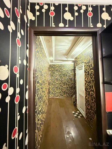 Satılır 2 otaqlı köhnə tikili 55 m², Bakıxanov q., photo 9 from 17