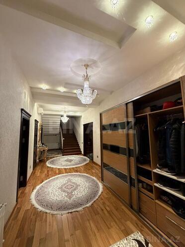 Продаётся 8-комн. дом/дача 620 м², пос. Бадамдар, photo 12 from 31