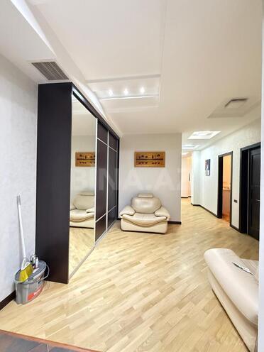 Сдаётся 3-комн. новостройка 135 м², м. 28 мая, photo 9 from 20