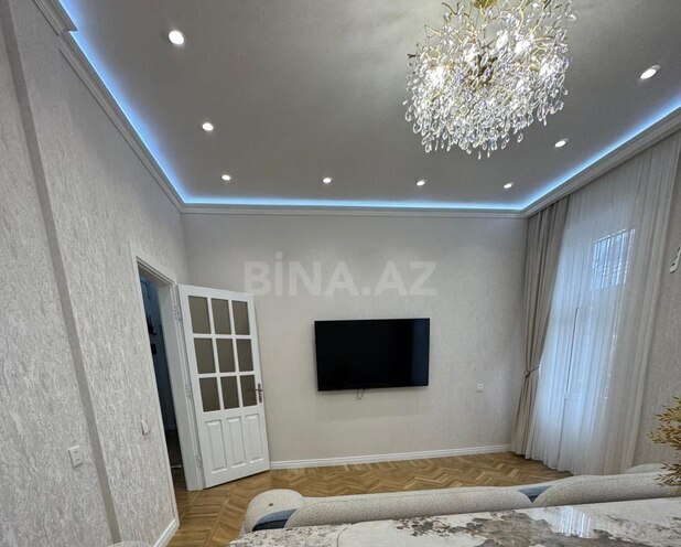 İcarəyə verilir 3 otaqlı yeni tikili 100 m², 28 May m., photo 6 from 19