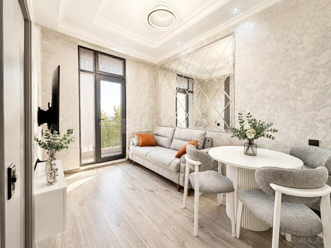 Продаётся 2-комн. новостройка 44 м², м. Кара Караев, photo 4 from 14
