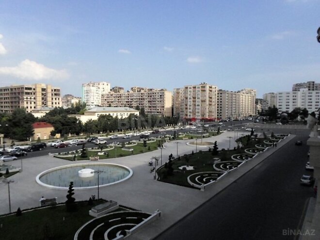 Satılır 2 otaqlı köhnə tikili 52 m², Gənclik m., photo 1 from 9