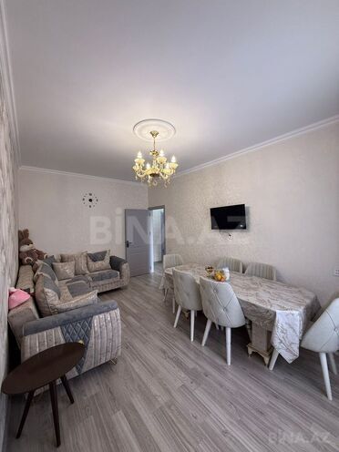Продаётся 4-комн. вторичка 110 м², м. 20 января, photo 3 from 16