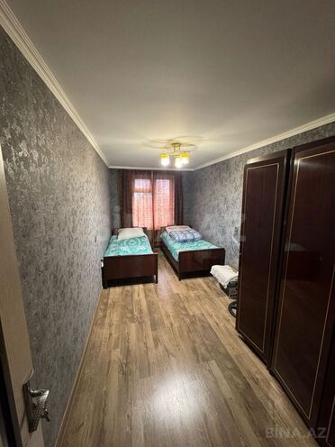 Продаётся 3-комн. вторичка 70 м², м. Нариман Нариманов, photo 4 from 14