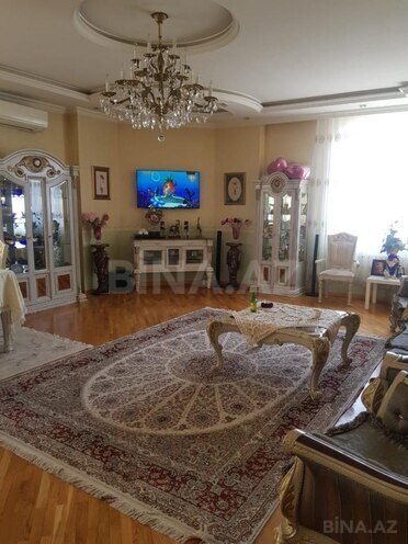 Сдаётся 3-комн. новостройка 160 м², м. Элмляр Академиясы, photo 1 from 18