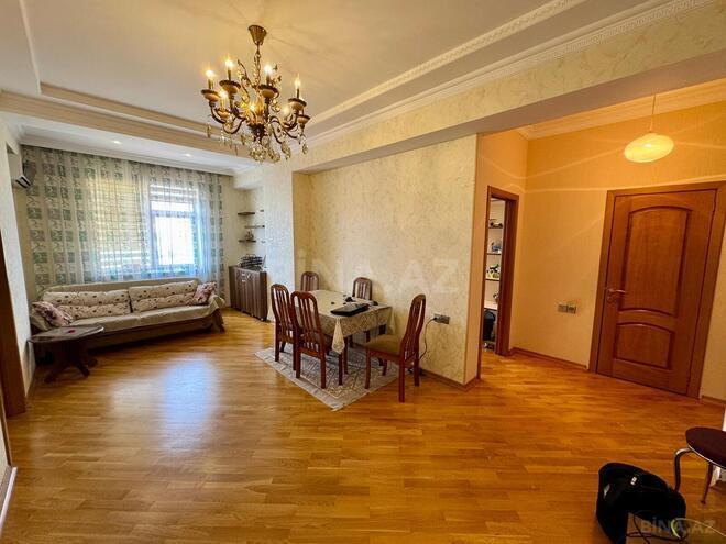 Продаётся 3-комн. новостройка 78 м², Хатаинский р., photo 1 from 16