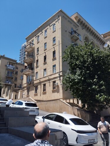 Продаётся 2-комн. вторичка 50 м², пос. Баилова, photo 1 from 13