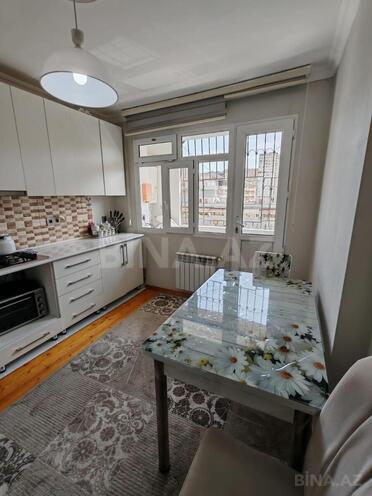 Satılır 2 otaqlı köhnə tikili 60 m², Həzi Aslanov m., photo 1 from 16