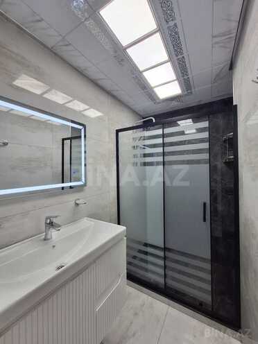 Продаётся 2-комн. вторичка 65 м², м. Ази Асланов, photo 11 from 16