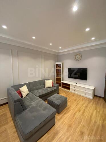 Сдаётся 2-комн. новостройка 75 м², м. Гянджлик, photo 1 from 24