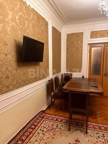 İcarəyə verilir 2 otaqlı köhnə tikili 90 m², İçəri Şəhər m., photo 3 from 21
