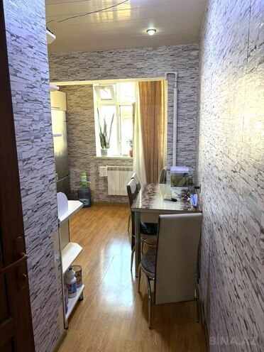 Продаётся 4-комн. вторичка 100 м², Хатаинский р., photo 4 from 15