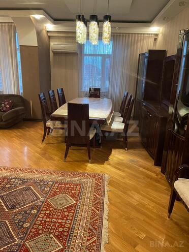 Сдаётся 3-комн. новостройка 135 м², м. Шах Исмаил Хатаи, photo 9 from 17