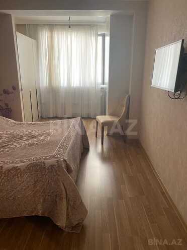 Satılır 1 otaqlı köhnə tikili 73 m², İnşaatçılar m., photo 4 from 7