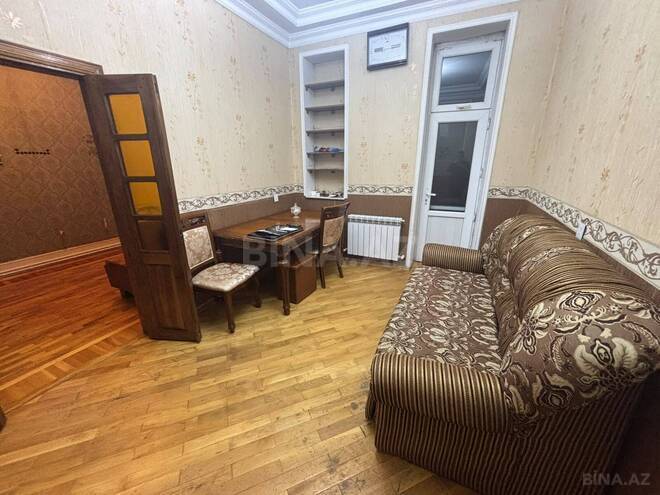 İcarəyə verilir 4 otaqlı köhnə tikili 90 m², Nəsimi r., photo 1 from 15
