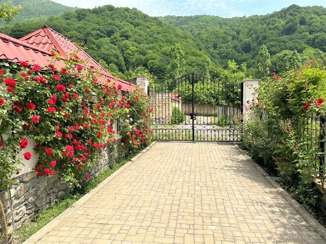Продаётся 5-комн. дом/дача 460 м², photo 1 from 25