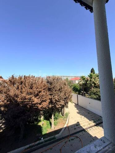 Satılır 6 otaqlı həyət evi/bağ evi 350 m², Buzovna q., photo 13 from 14