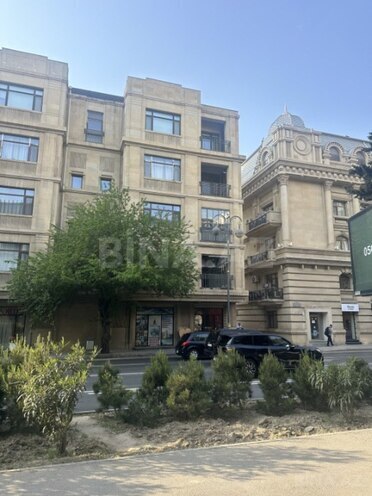 Продаётся 3-комн. новостройка 130 м², Насиминский  р., photo 17 from 21