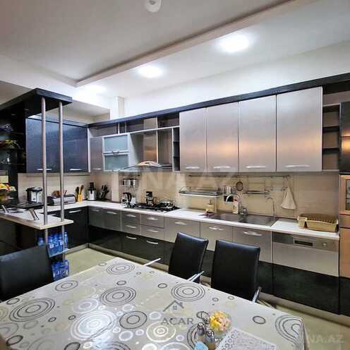 Сдаётся 3-комн. новостройка 150 м², м. Низами, photo 12 from 14