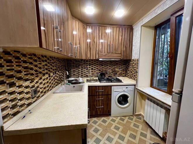 Продаётся 2-комн. вторичка 50 м², м. Кара Караев, photo 12 from 19