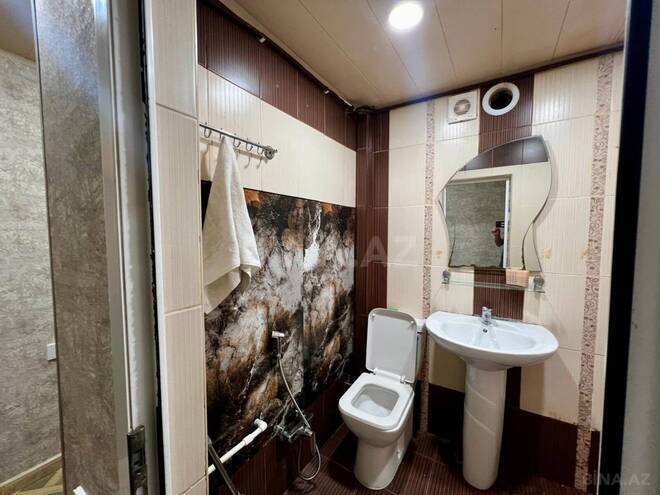 Продаётся 2-комн. вторичка 50 м², м. Кара Караев, photo 18 from 19