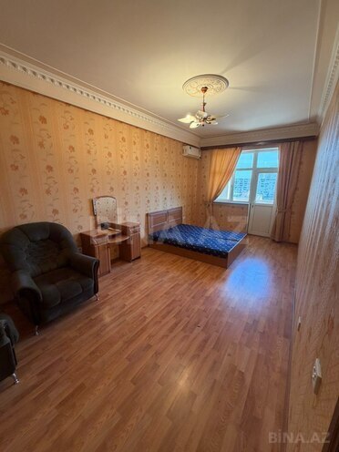 Продаётся 3-комн. новостройка 112 м², м. Нефтчиляр, photo 4 from 9