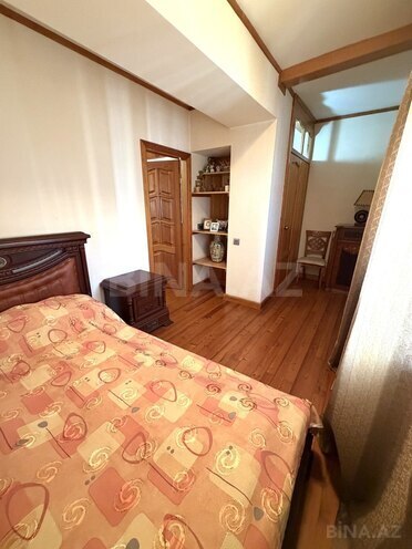 Продаётся 3-комн. вторичка 90 м², м. Сахил, photo 13 from 26