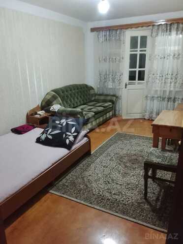 Сдаётся 2-комн. вторичка 45 м², м. Нефтчиляр, photo 1 from 9