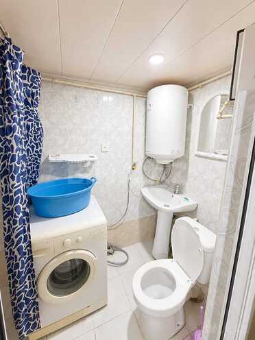 Продаётся 2-комн. вторичка 35 м², м. Нефтчиляр, photo 5 from 8