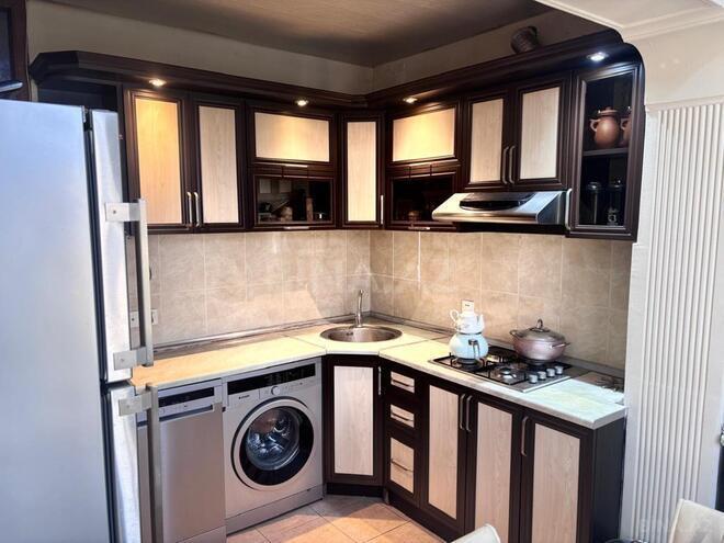 İcarəyə verilir 3 otaqlı köhnə tikili 80 m², Azadlıq Prospekti m., photo 11 from 16
