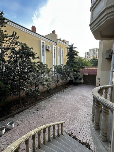 Satılır 9 otaqlı həyət evi/bağ evi 450 m², Nəsimi m., photo 30 from 32