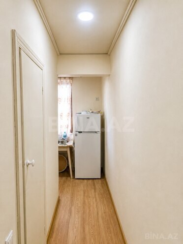 Satılır 1 otaqlı köhnə tikili 34 m², İnşaatçılar m., photo 6 from 9