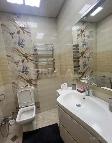 Satılır 2 otaqlı köhnə tikili 90 m², İnşaatçılar m., photo 8 from 11