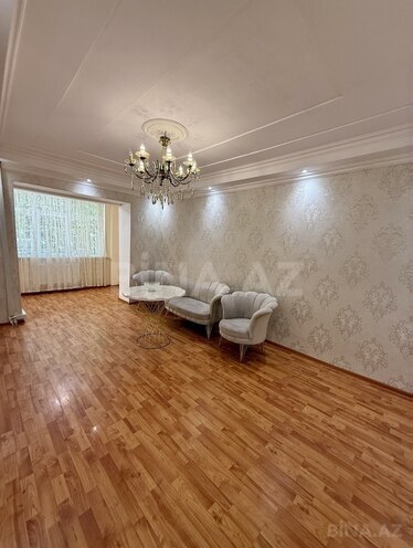 Satılır 2 otaqlı köhnə tikili 60 m², İnşaatçılar m., photo 3 from 13