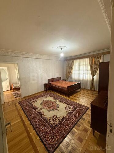 Сдаётся 4-комн. вторичка 120 м², м. 20 января, photo 1 from 19